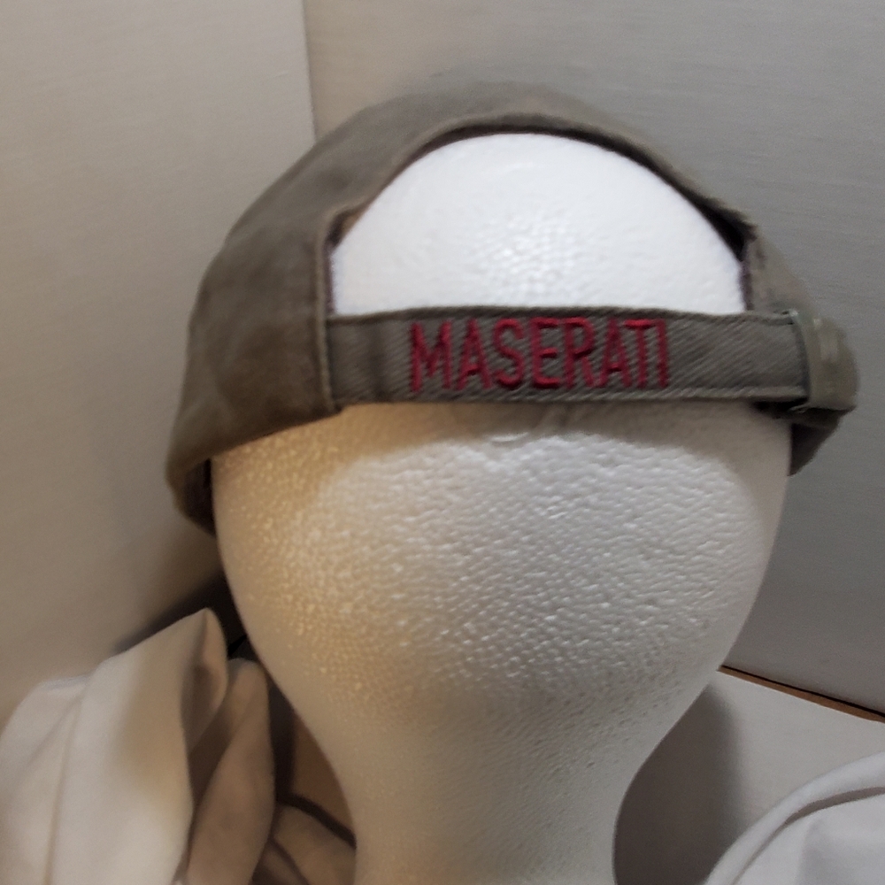 Maserati Gray Trident Cap Brushed Twill  Cotton Buckle and Grommet Tuck In - Picture 3 of 6